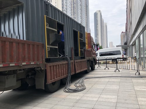 禄丰柴油发电机空气滤清器在不同季节的更换周期是否有差异？