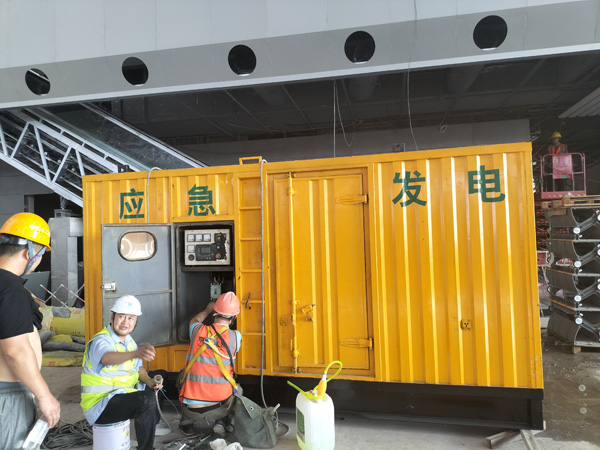 禄丰怎样判断空气滤清器是否需要更换？