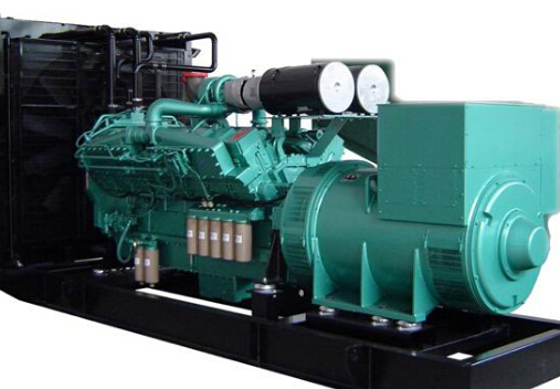 禄丰冬季柴油发电机组启动前应进行哪些预热操作？