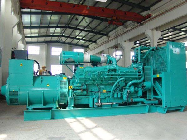 禄丰影响800KW发电机组油耗的因素有哪些？